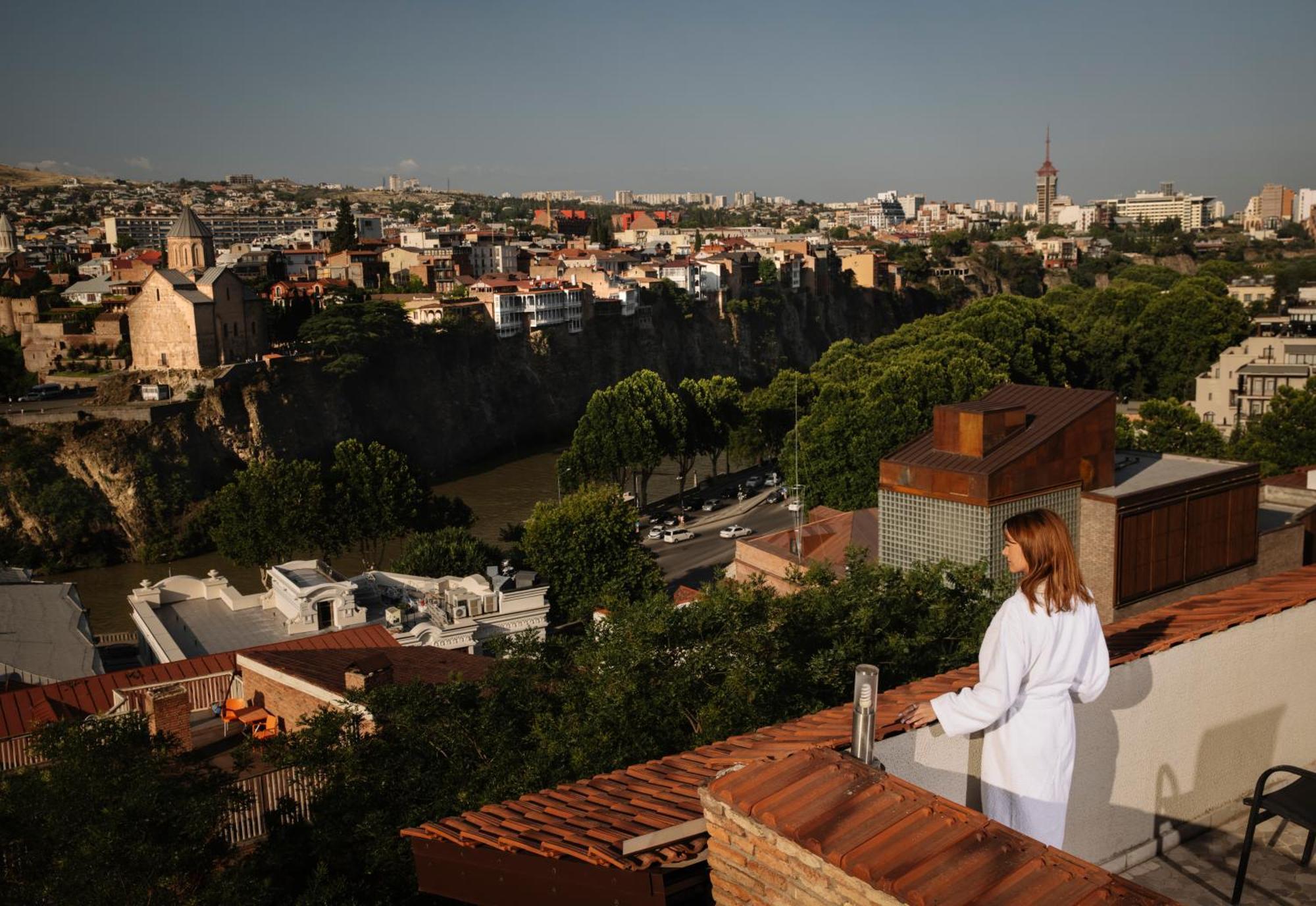 Citadel Narikala Hotel Tbilisi Bagian luar foto